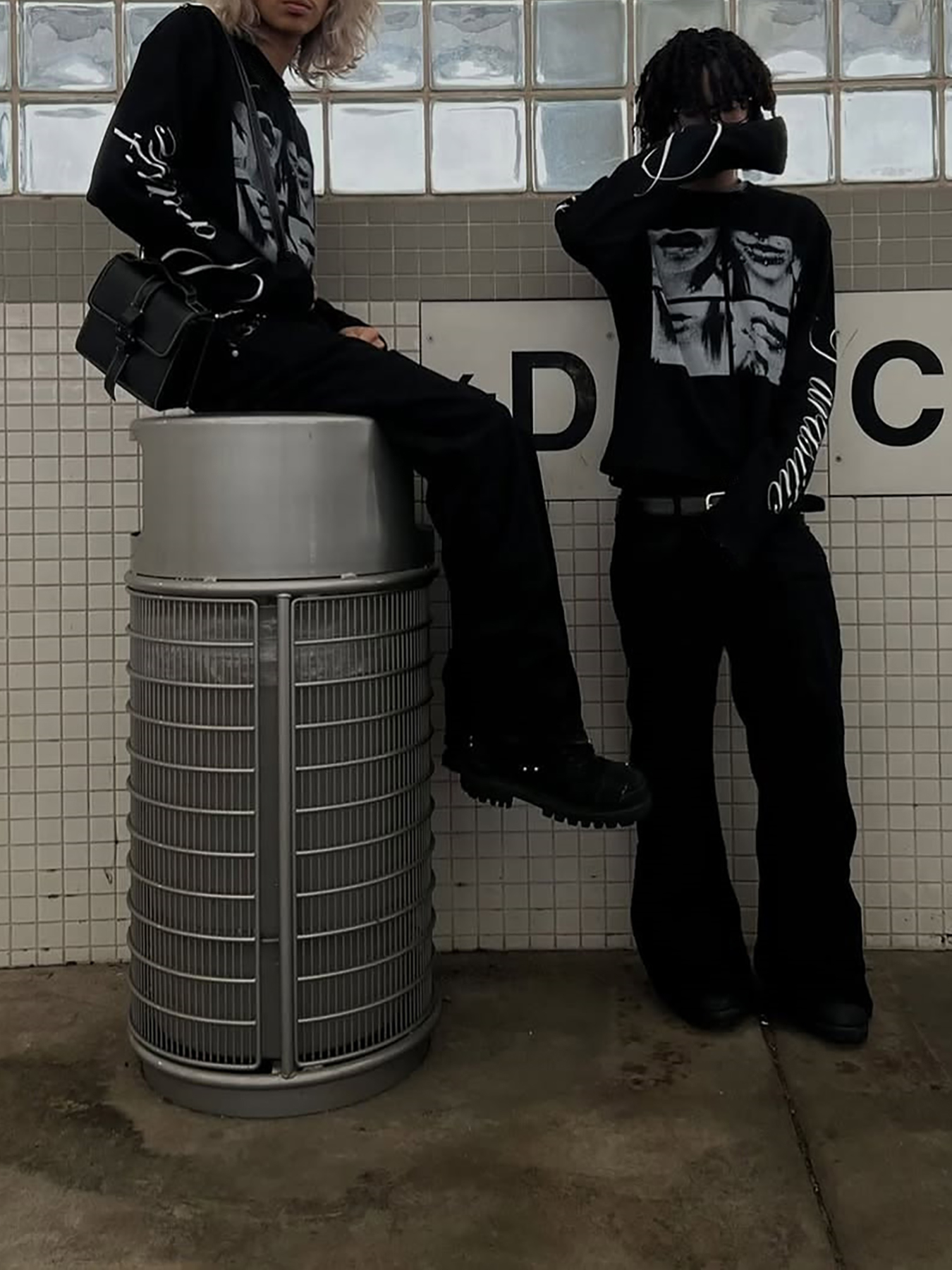 Dark style street punk unisex  - огляд і ціна Men Fashion Upper