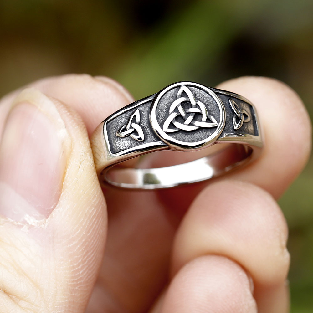 2022 Witch Knot Stainless Stee - огляд і ціна Men'S Fashion Guide