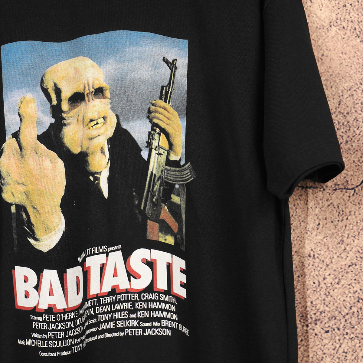 Bad Taste T Shirt 80S Cult B-M - огляд і ціна Men'S Fashion From The 80S